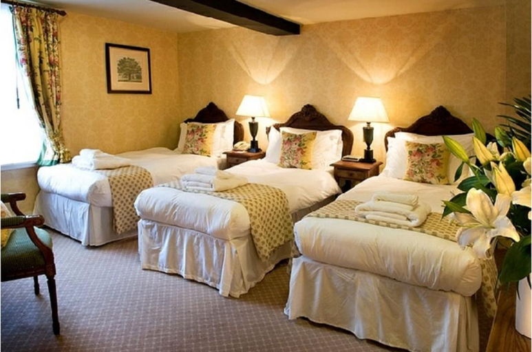 Bedroom 3, The Bear Hotel, Wiltshire