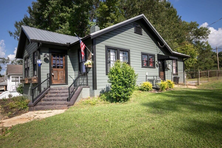 Exterior 3, 4th Ave East Lake Stunner, Jefferson