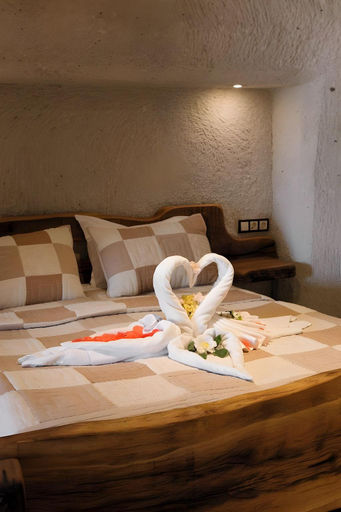 Bedroom 3, Cappadocia Cave Suites, Nevşehir