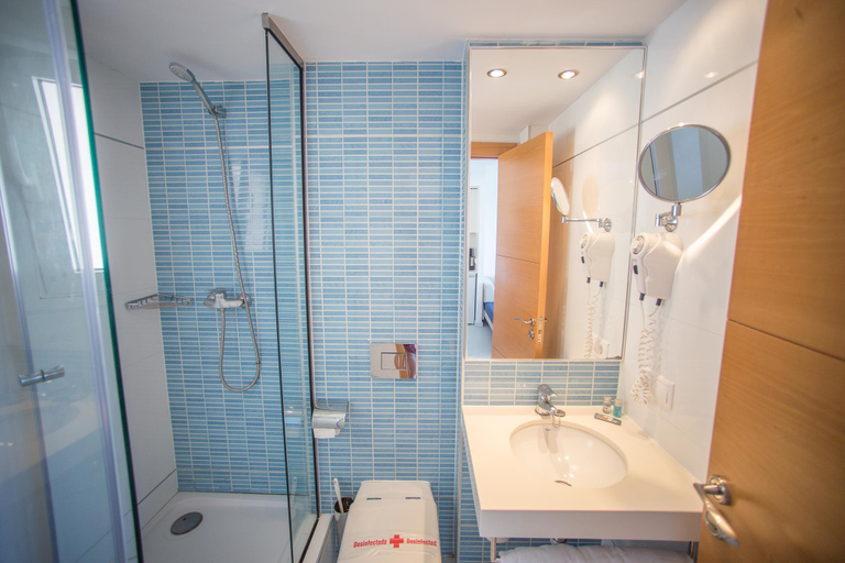 Bathroom 5, Marsenses Natura Olea Hotel Only Adults, Baleares