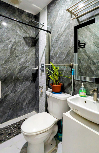 Bathroom 3, Townhouse for Rent, Tagbilaran City