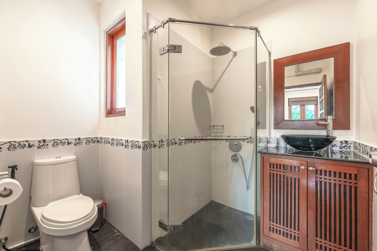 Bathroom 2, 5BR Tropical Villa Pool & Garden V45, Phuket Island