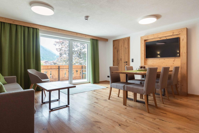 Others 3, Appartement Pension Strolz, Reutte