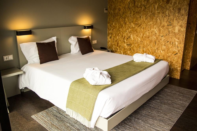 Bedroom 3, Longroiva Hotel Rural, Mêda