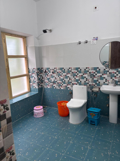 Bathroom 5, Karma Homestay Sumur, Leh