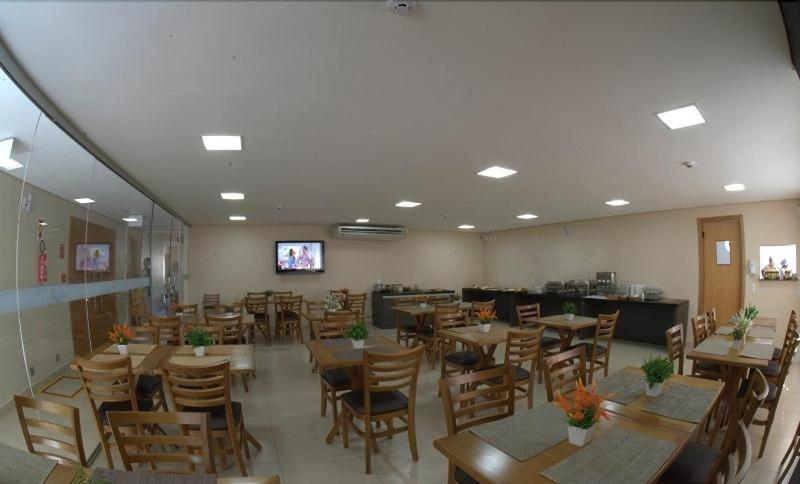 Food & Drinks 4, Hotel Portal da Amazônia, Várzea Grande