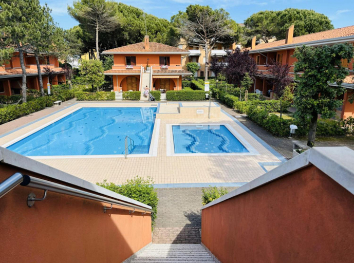 Sport & Beauty 3, Colorful apartment with balcony-Beahost, Venezia