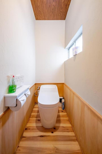 Bathroom 3, Guest House giwa, Mishima
