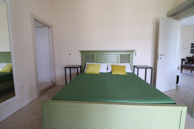 Bedroom 2, Elegant villa Casale 50 in Otranto, Lecce