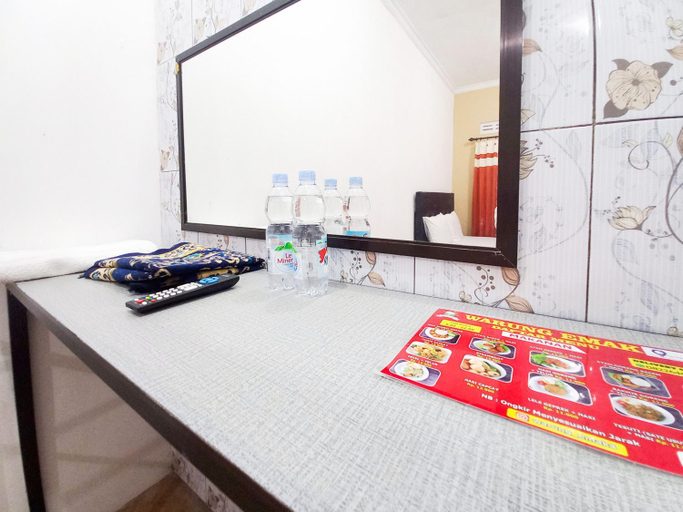 Bedroom 3, Hotel O Lancar Homestay Syariah, Malang