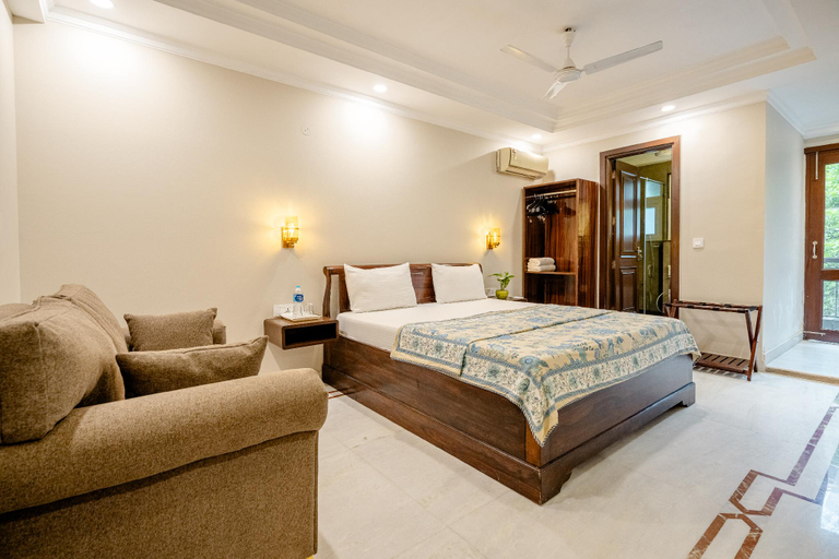 Bedroom 2, Tree of Life Bed & Breakfast, Delhi