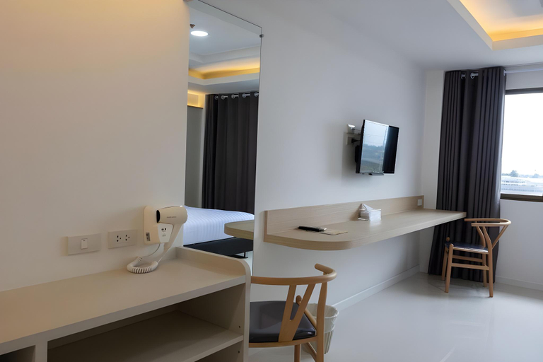 Bathroom, River Hotel The Budget, Muang Nakhon Pathom
