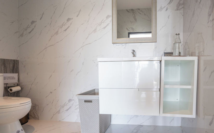 Bathroom 2, Villa with Jacuzzi &Stunning Seaview V30, Pulau Phuket