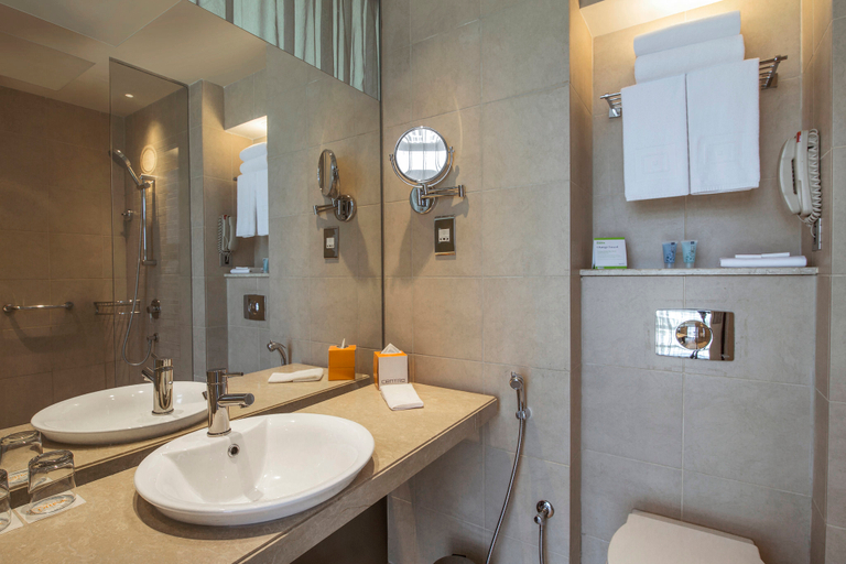 Bathroom 3, YAS PLAZA CIRCUIT by IHG, Yas Island