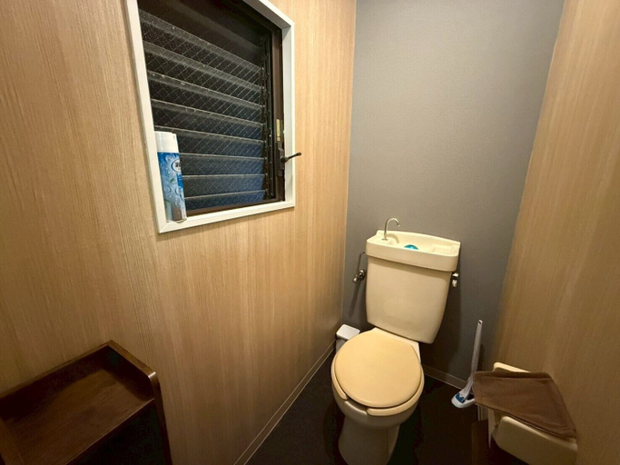 Bathroom 4, Copo okazaki, Toshima