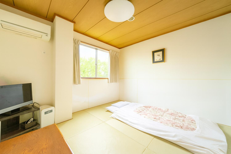 Bedroom 3, Business Hotel Takizawa, Takasaki