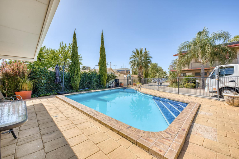 Sport & Beauty 5, Mildura Motor Inn, Mildura - Pt A