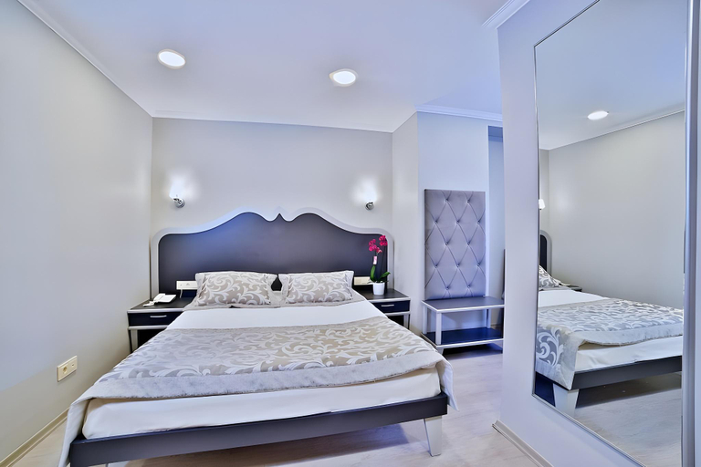 Bedroom 2, The Hera Premium Hotels, Kartal