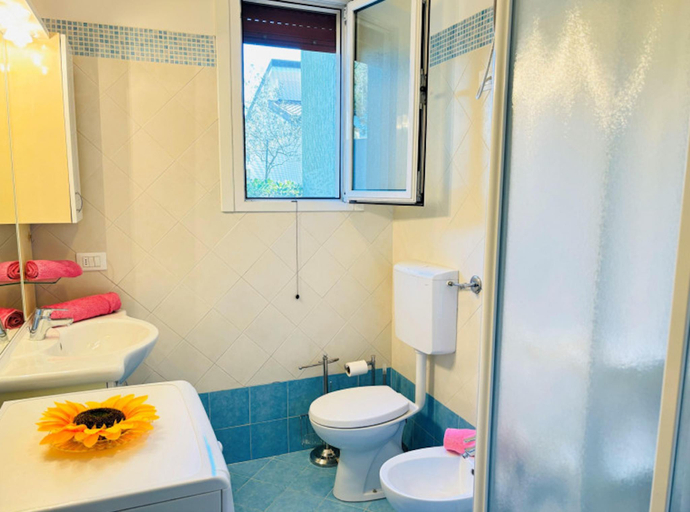 Bathroom 3, Bright apartment with terrace and shared swimming pool - Beahost, Venezia