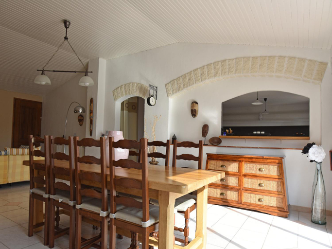 Others 4, Villa in Saint-Paul with Private Pool, Var