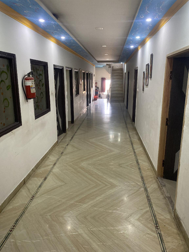Public Area 3, Mansarover Muskan, Agra
