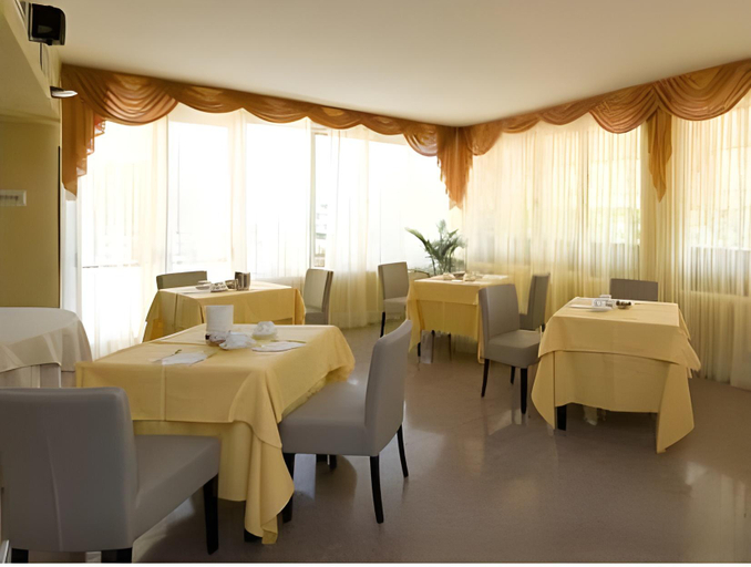Food & Drinks 4, Albergo Costantini, Udine