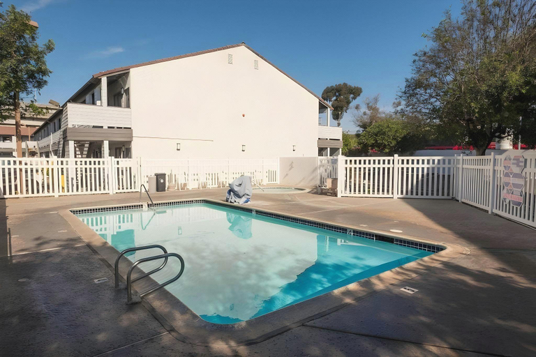 Sport & Beauty 5, Ez 8 Motel Old Town, San Diego