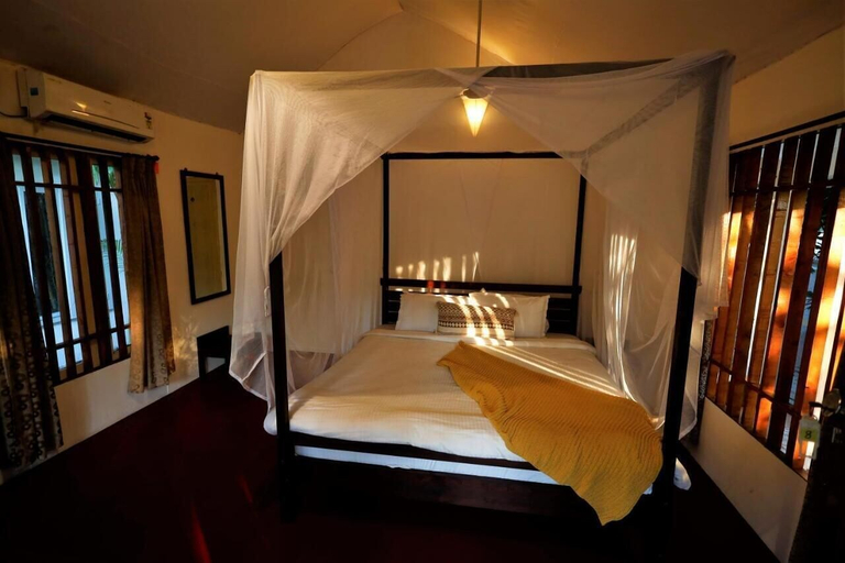 Bedroom 2, Temple Garden, South Goa