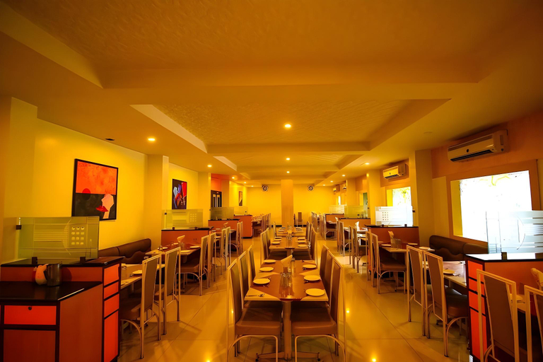 Food & Drinks, Sangam Hotel, Satara