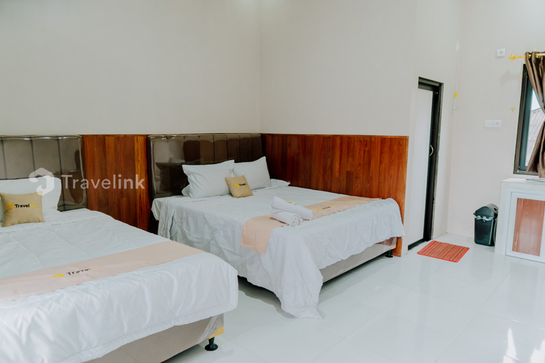 Bedroom 4, Villa Rajawali by Travelink, Wonosobo