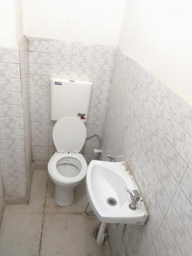 Bathroom 4, comfi stay hotel bhopal, Bhopal