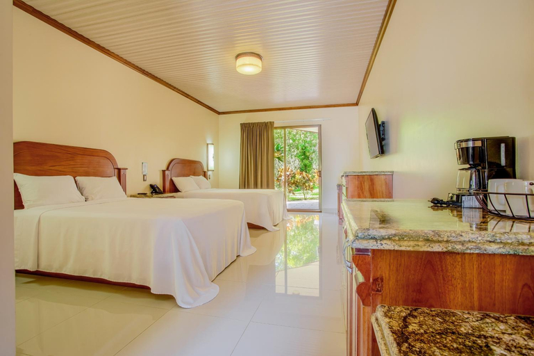 Bedroom 3, Hotel Los Lagos Spa & Resort, San Carlos