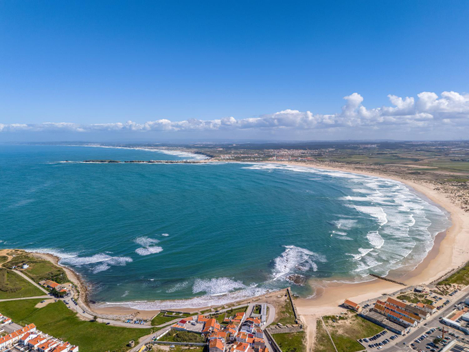 Others 3, Linos House, Peniche