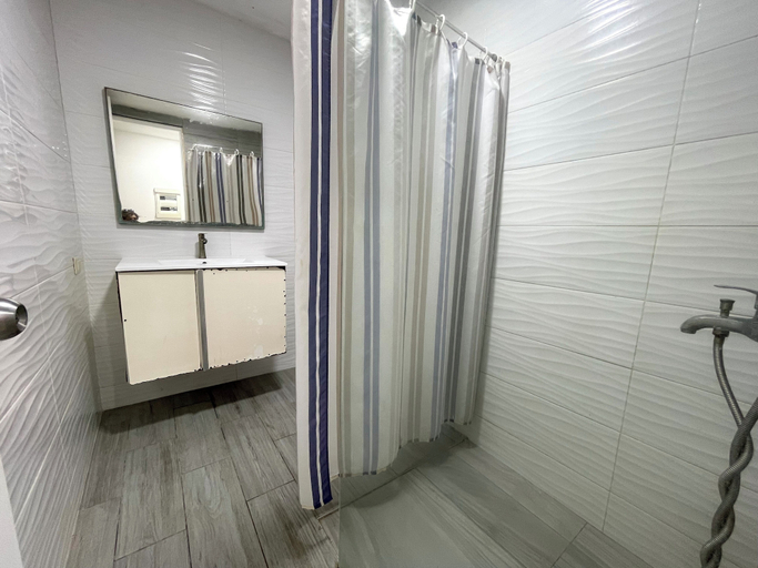Bathroom 5, STUDIO APART HOTEL ROOFTOP POOL BEACH, Salvaleon de Higuey