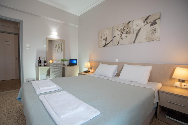 Others 5, Hotel Mycenae, Peloponnese