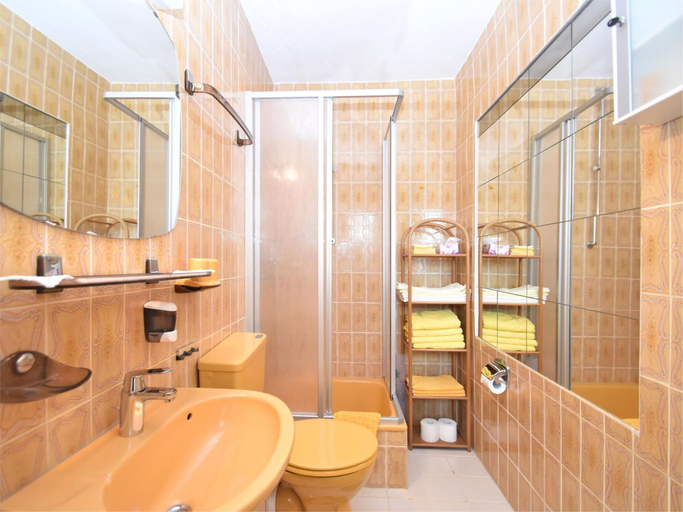 Bathroom 3, Wohnung in Sonnen nahe Skiliften, Passau