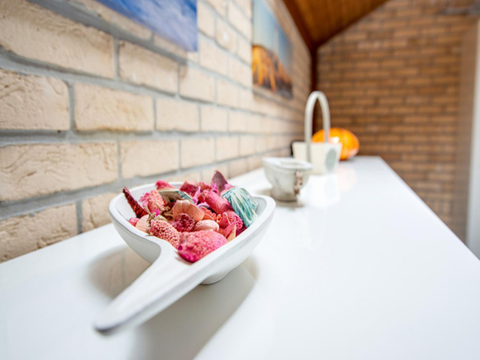 Food & Drinks 5, Holiday home in Cul-des-Sarts with garden, Hainaut