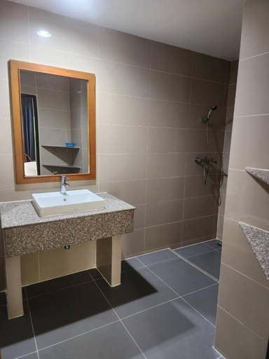 Bathroom 3, Amorn inn resort, Muang Chiang Rai