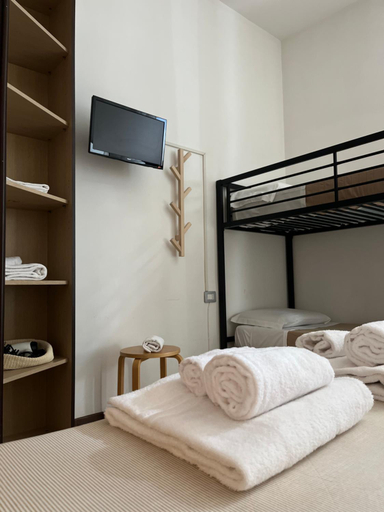 Bedroom 3, Domus Amica, Rome