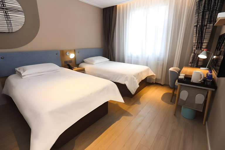 Bedroom 2, Home Inn Neo Harbin Jiangbei University Town North Station, Harbin