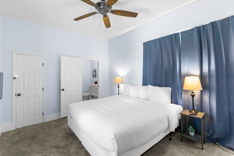 Room 2, 2nd Ave East Lake Craftsman, Jefferson