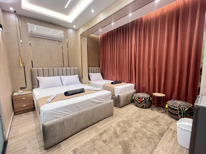 Room 5, cairo crystal hotel, 'Abdin