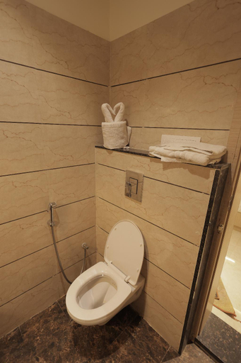 Bathroom 5, Hotel Grand Vasaante, Bhilwara