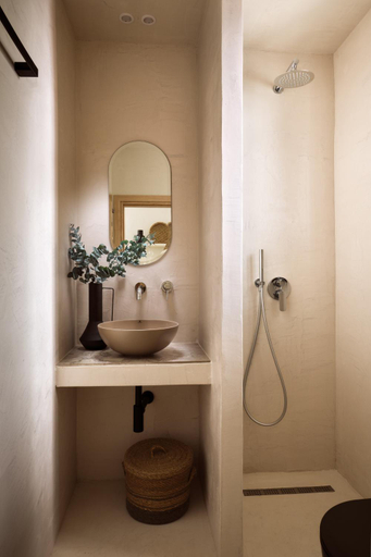 Bathroom 2, Sanpiero Island, Ionian Islands