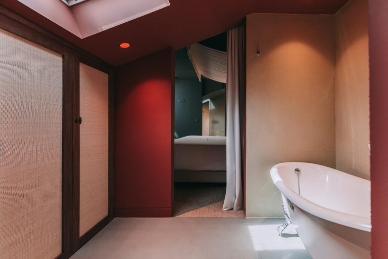 Bathroom 5, Zenite Boutique Hotel & Spa, Angra do Heroísmo