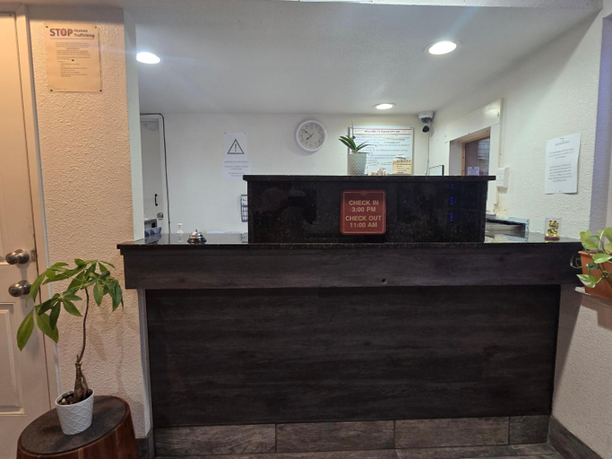 Public Area 2, Peach City Inn, Yuba