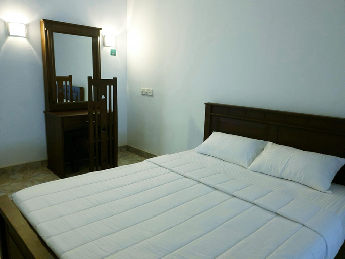 Bedroom 2, Grand Villa Kalametiya, Ambalanthota