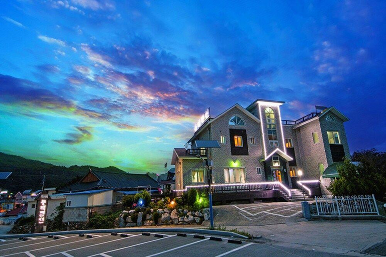 Exterior & Views 1, Samcheok Donghae Pension, Samcheok