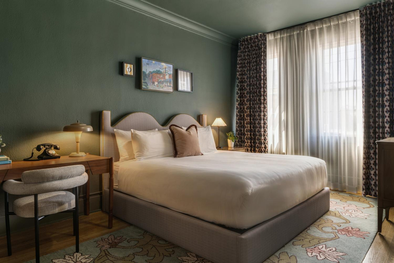 Bedroom 3, MarQueen Hotel, Seattle
