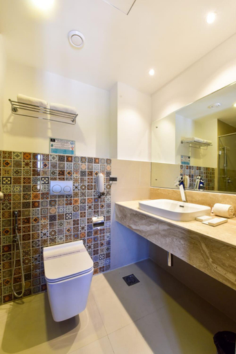 Bathroom 5, Silver sands serenity, North Goa